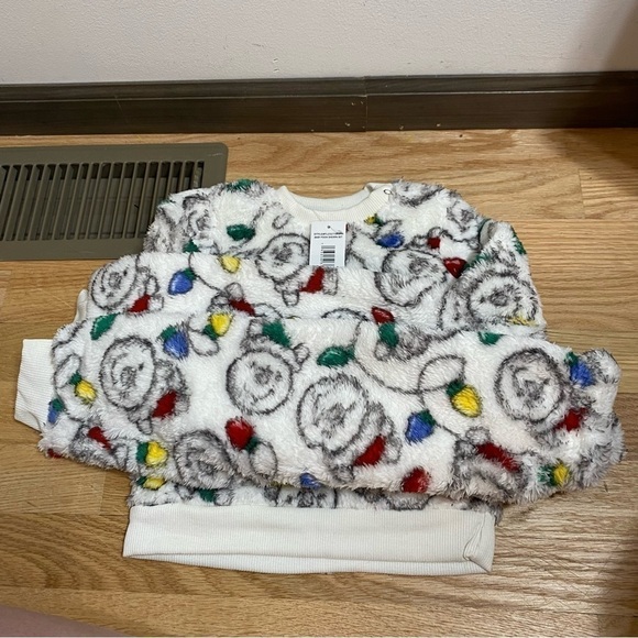 Winnie the Pooh Fleece Fuzzy Outfit 24 mos NEW Christmas Lights Disney - Picture 5 of 5